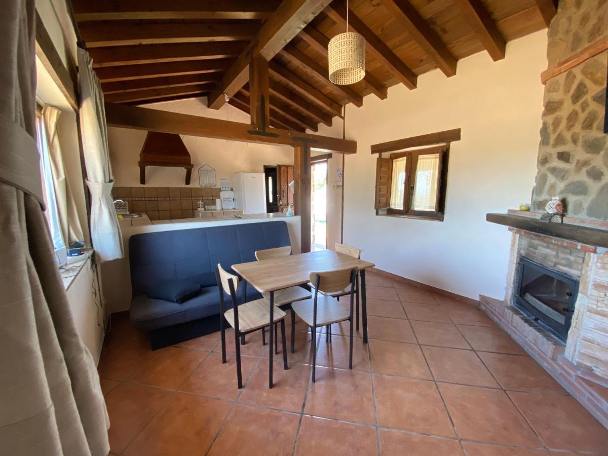 Espeja Eco-Lodge En La Reserva Privada Campanarios De Azaba - Proyecto De Conservacion المظهر الخارجي الصورة