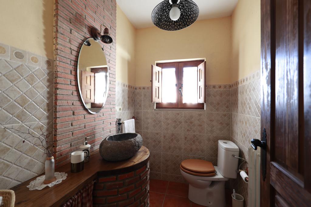 Espeja Eco-Lodge En La Reserva Privada Campanarios De Azaba - Proyecto De Conservacion المظهر الخارجي الصورة